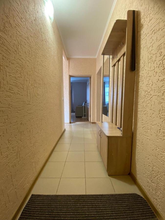 на проспекте Apartment *